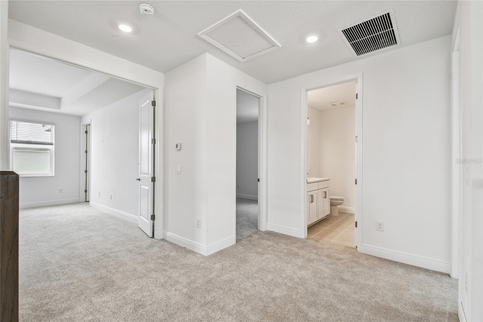 HAWKSTONE - Residential