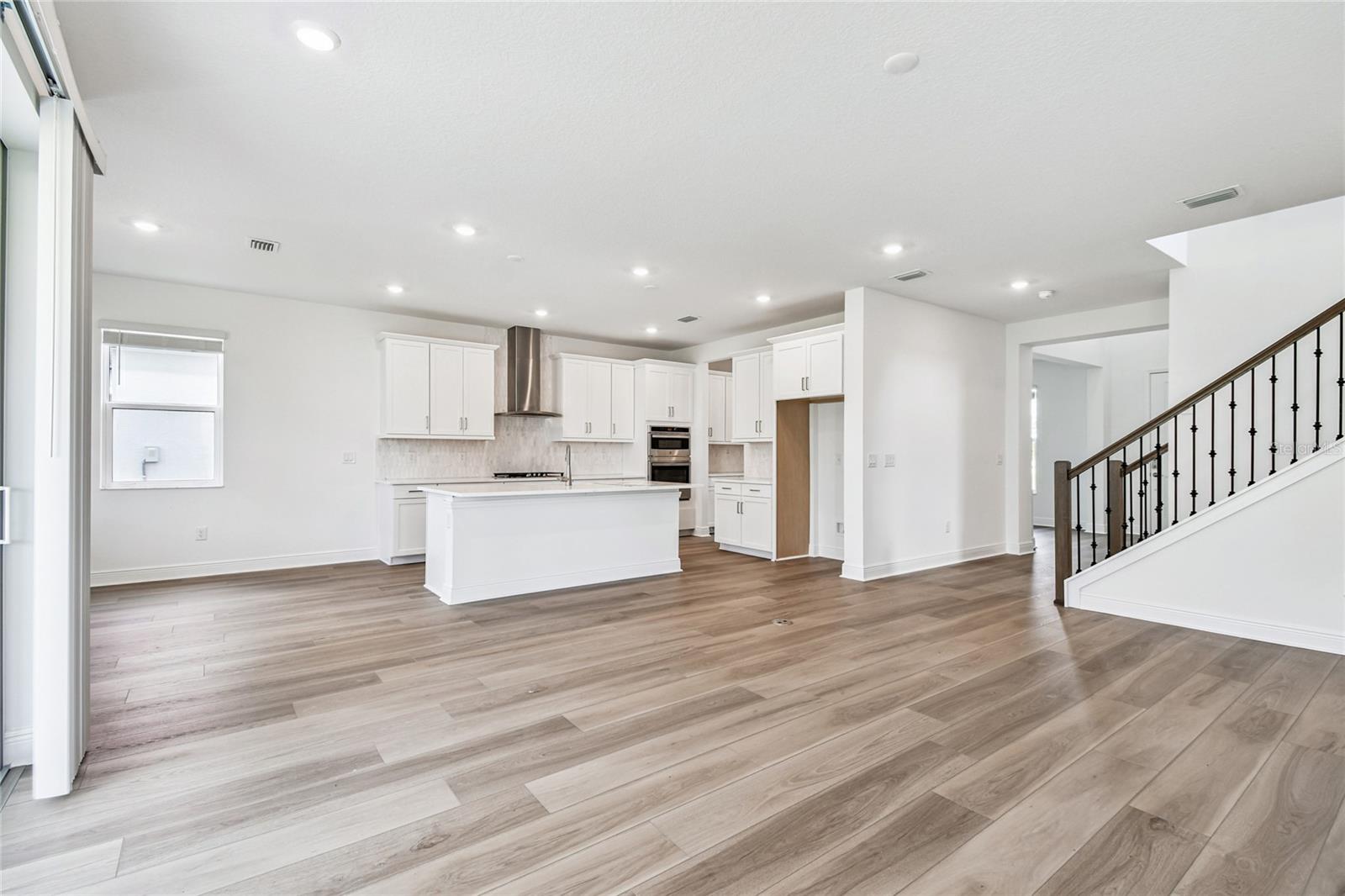 HAWKSTONE - Residential