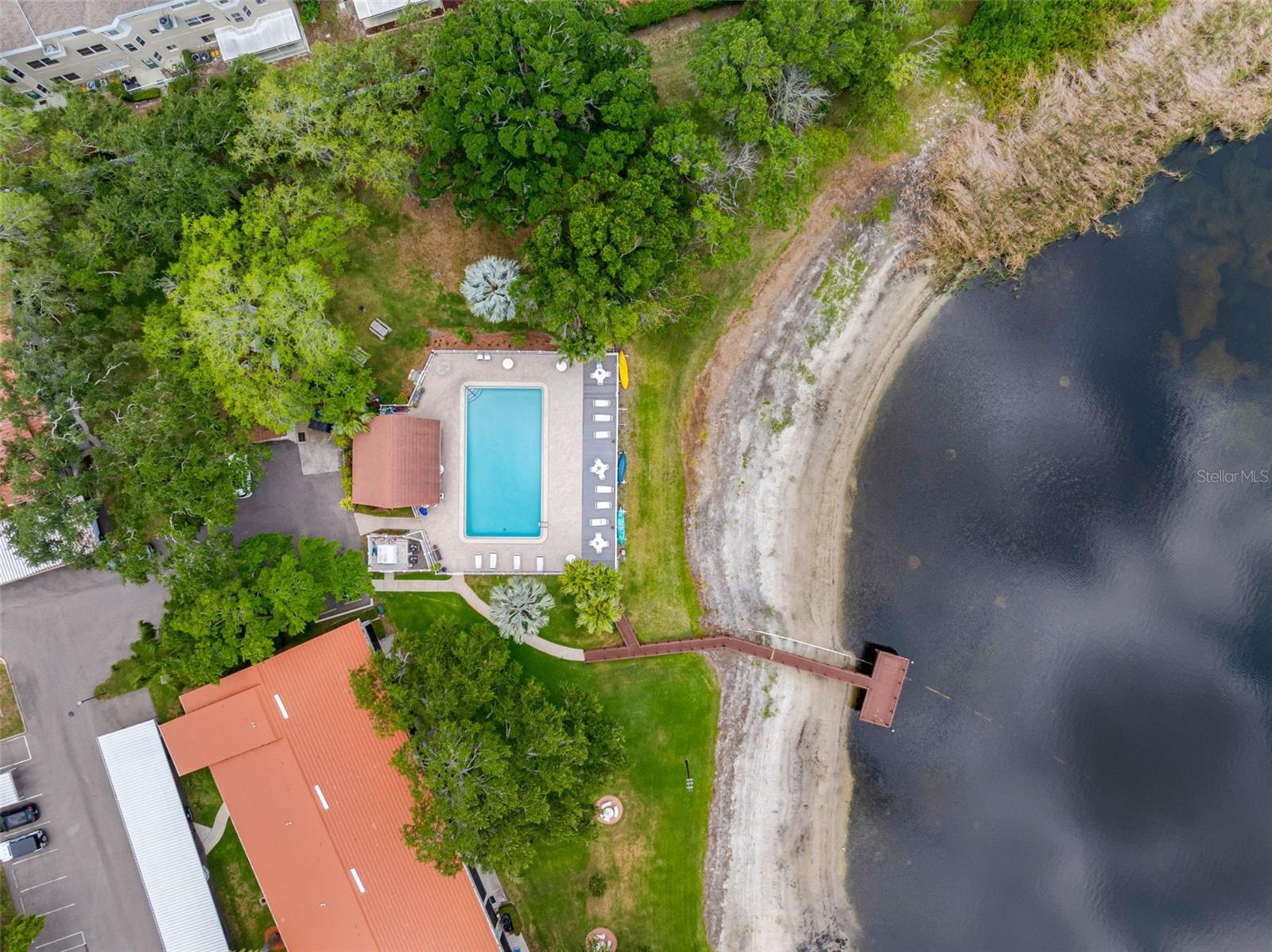VILLAS OF LAKE ARBOR - Residential