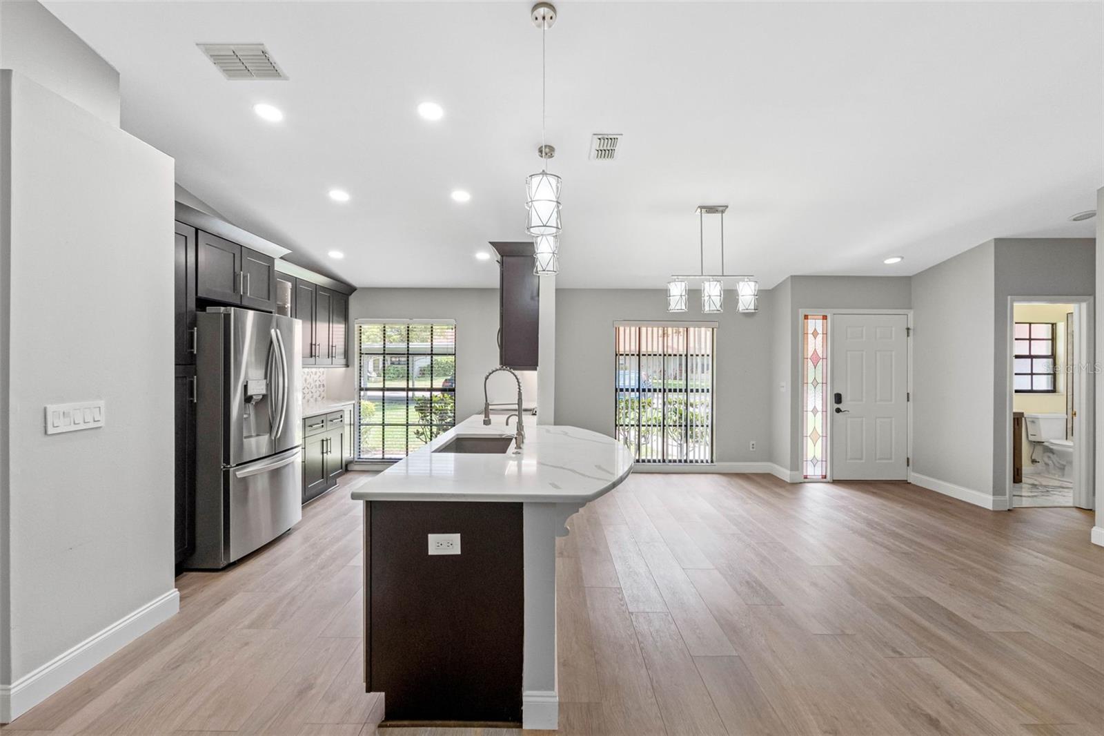 VILLAS OF LAKE ARBOR - Residential
