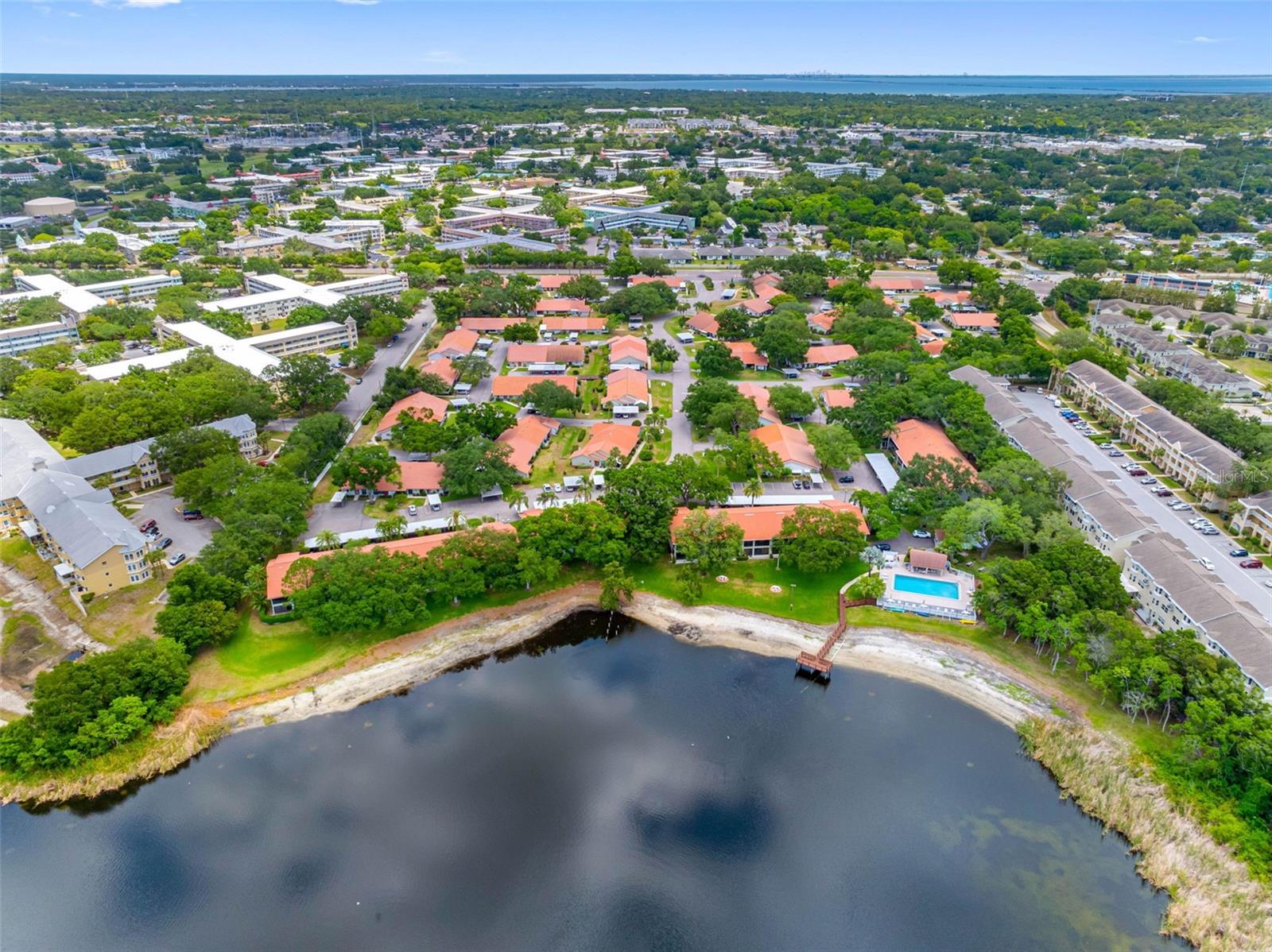 VILLAS OF LAKE ARBOR - Residential