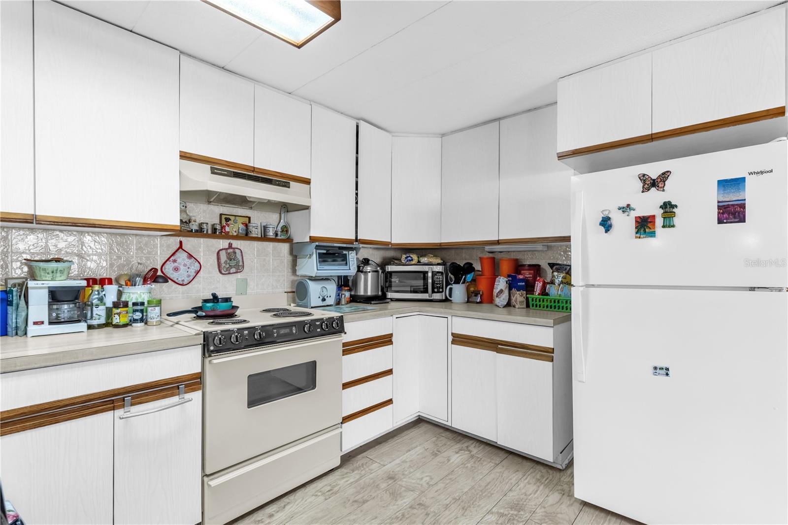 TIDEVUE ESTATES FIRST ADD - Residential