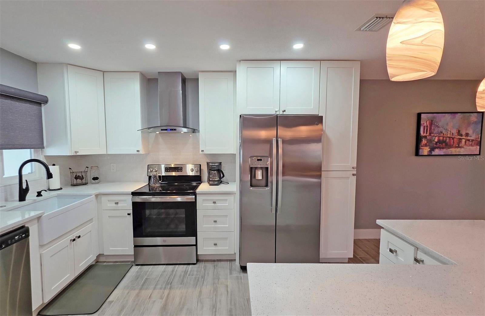 5468 RIVERBLUFF CIRCLE V-40