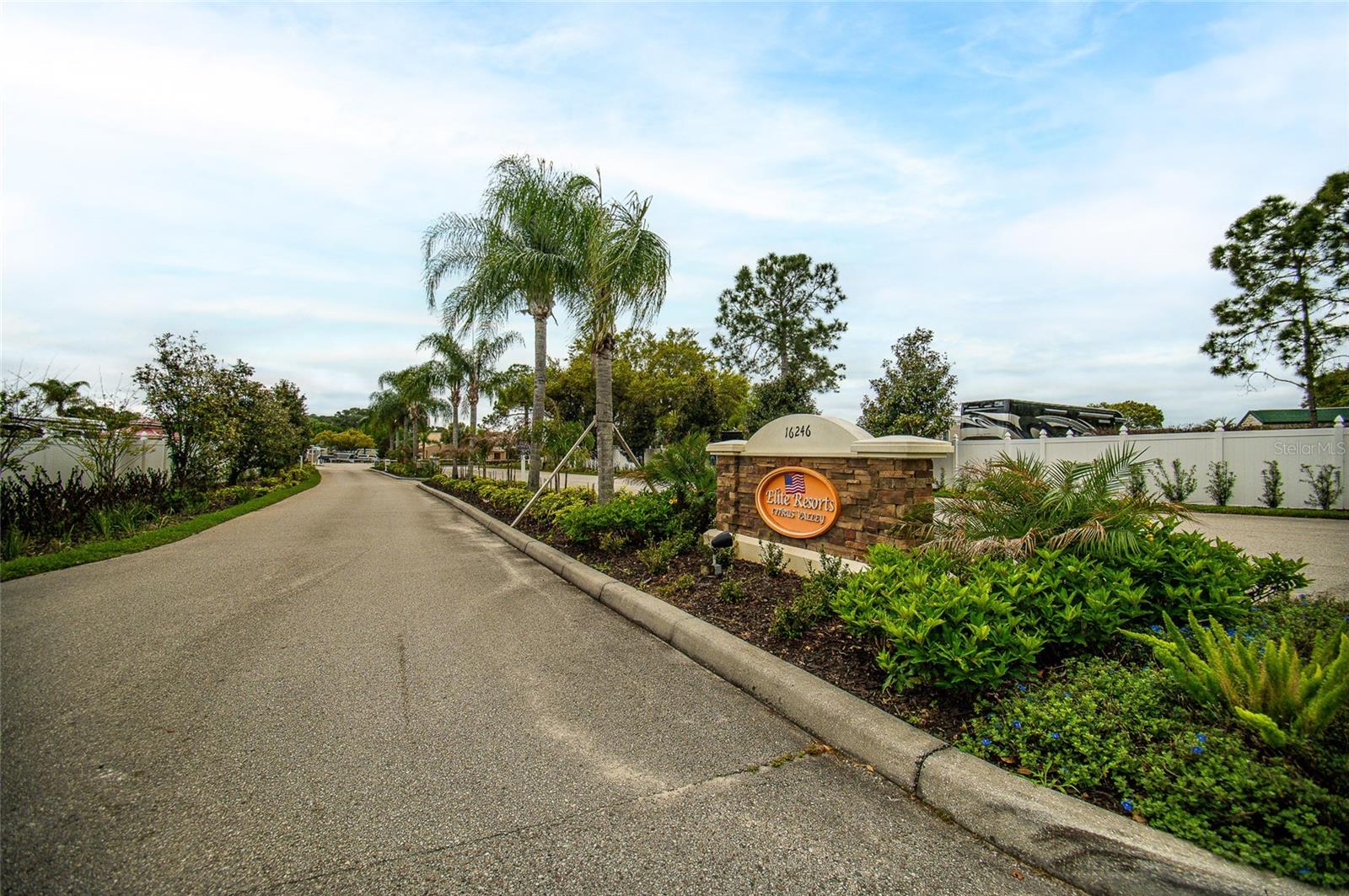 ELITE RESORTS AT CITRUS VALLEY CONDO UNIT 19 - Land