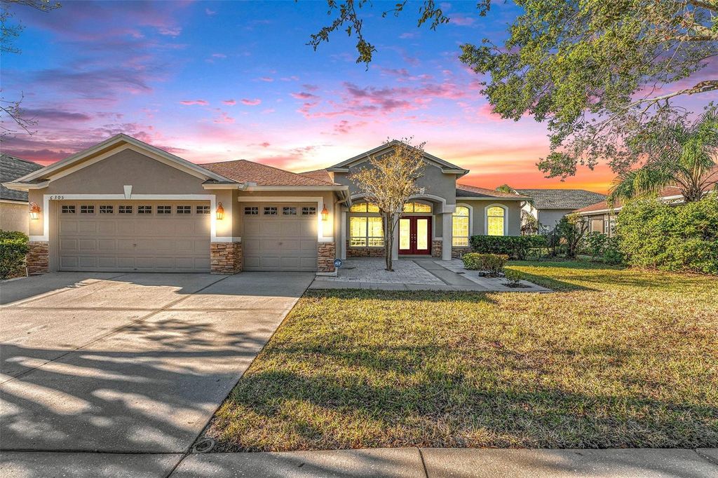 Photo of 6305 Bridgevista Drive, Lithia, FL 33547 (MLS # TB8379223)