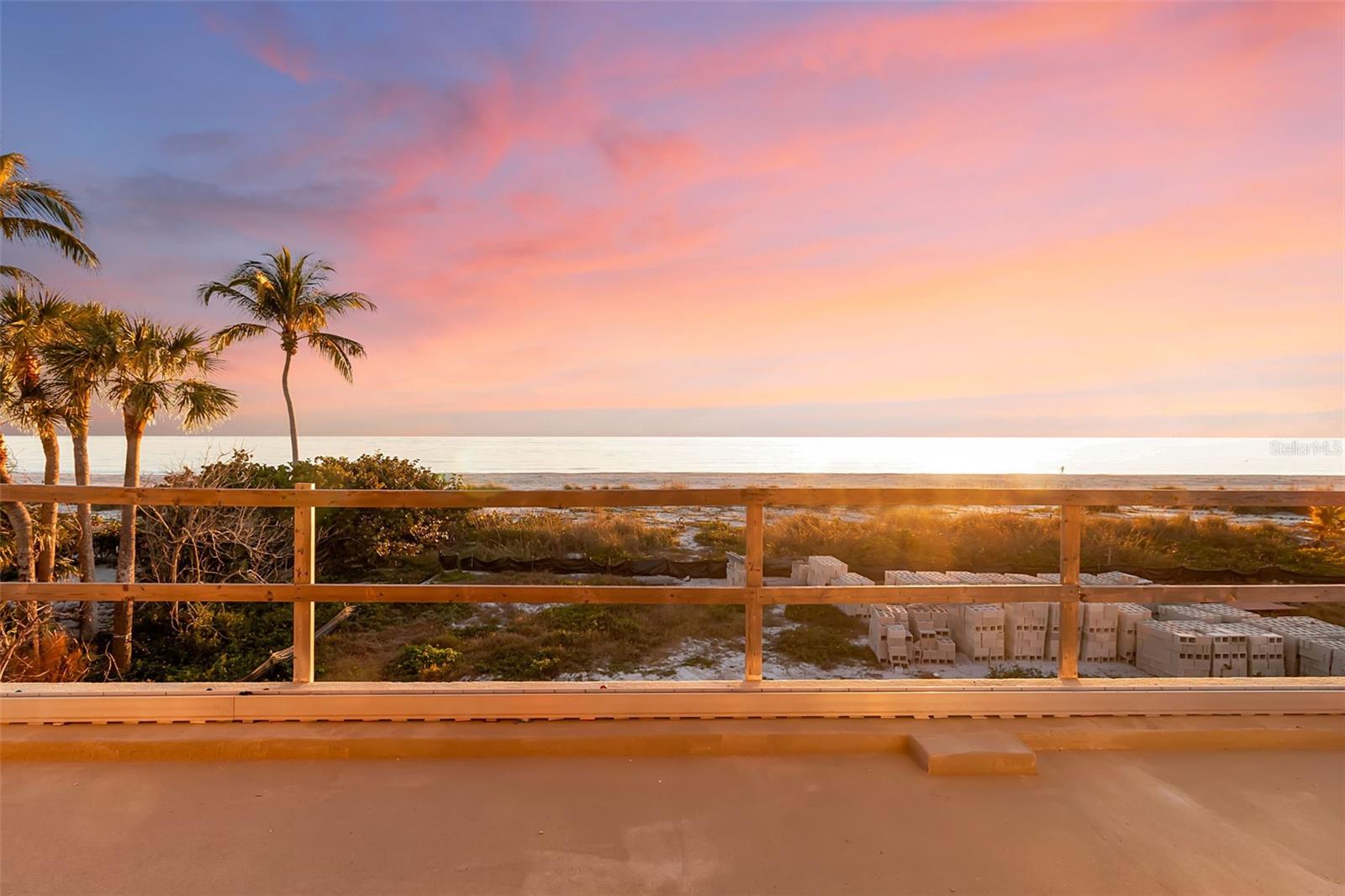 LONGBOAT KEY - Residential