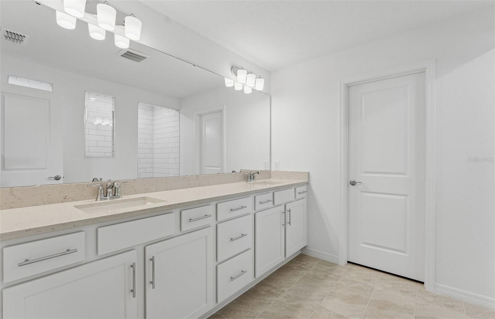 SILVERLAKE PHASE 2 - Residential