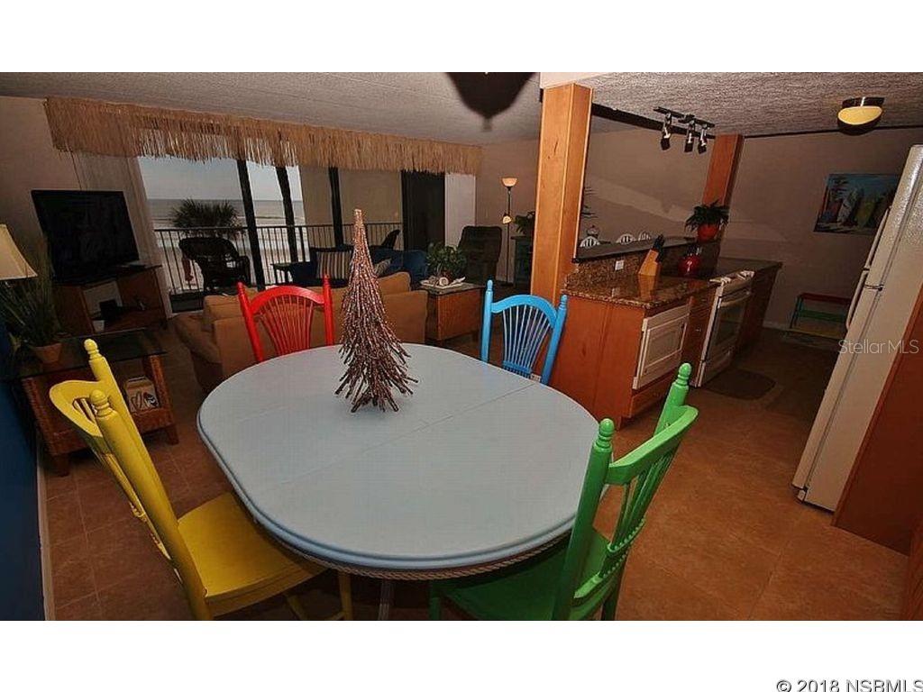 Pelican - Residential