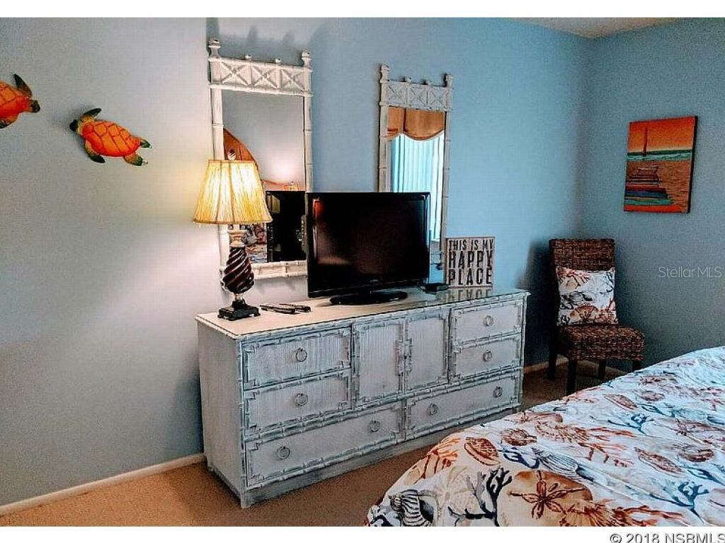 Pelican - Residential