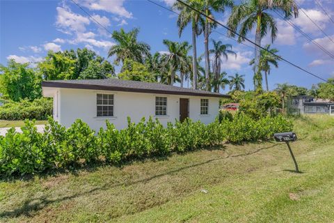 A home in NORTH FORT MYERS