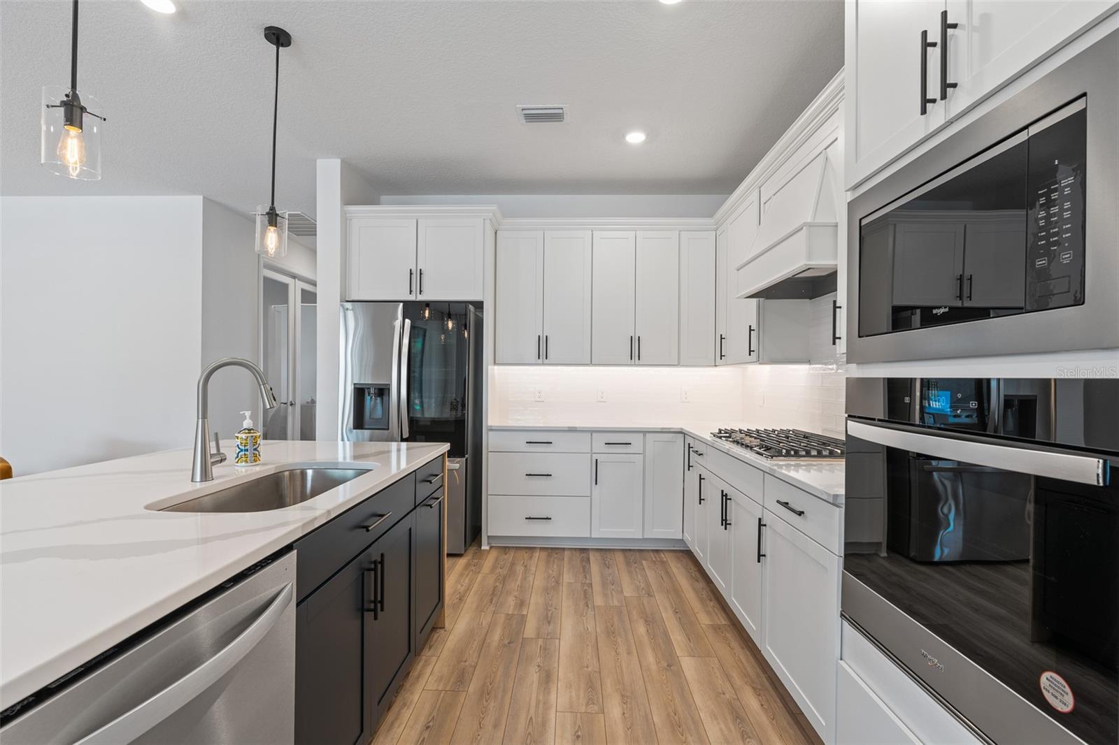 PARKVIEW RESERVE PH 1 - Residential Lease