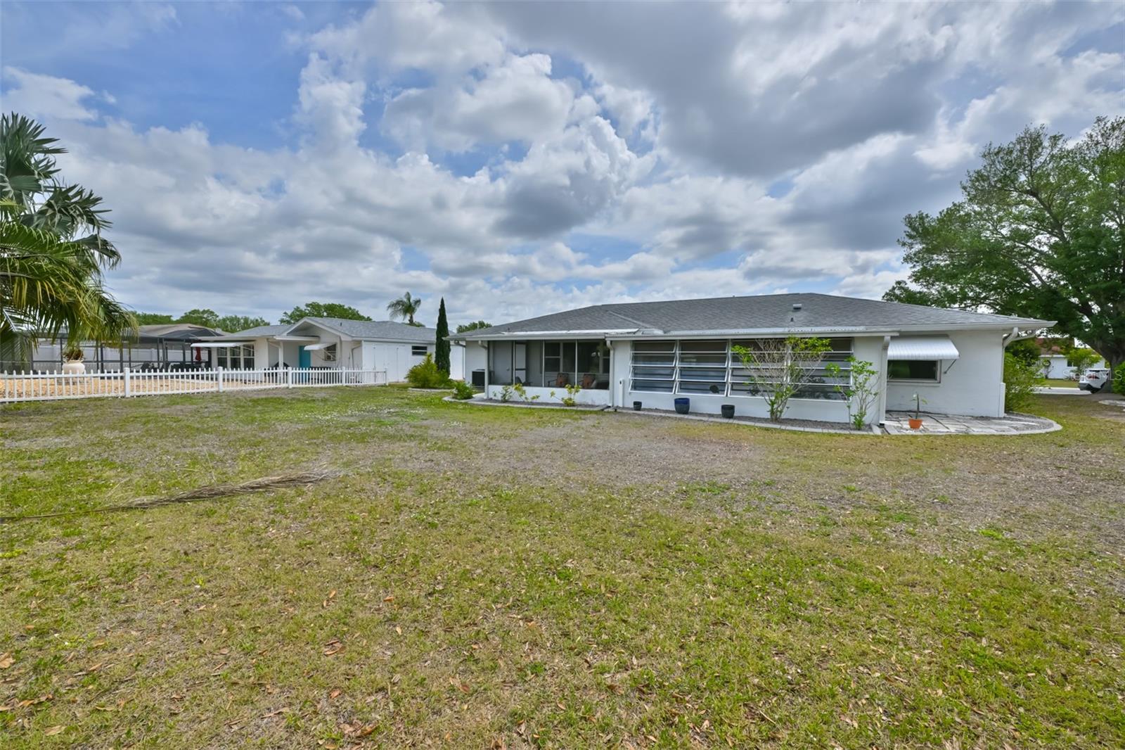 DEL WEBBS SUN CITY FLORIDA UN - Residential