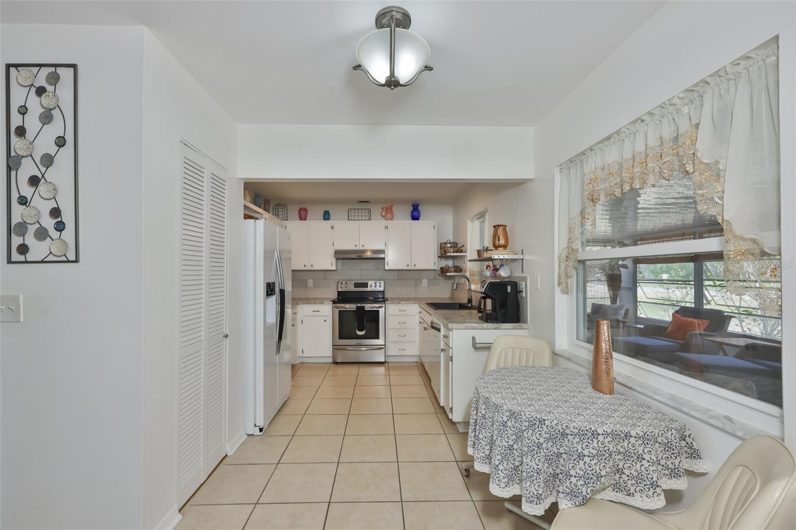 DEL WEBBS SUN CITY FLORIDA UN - Residential