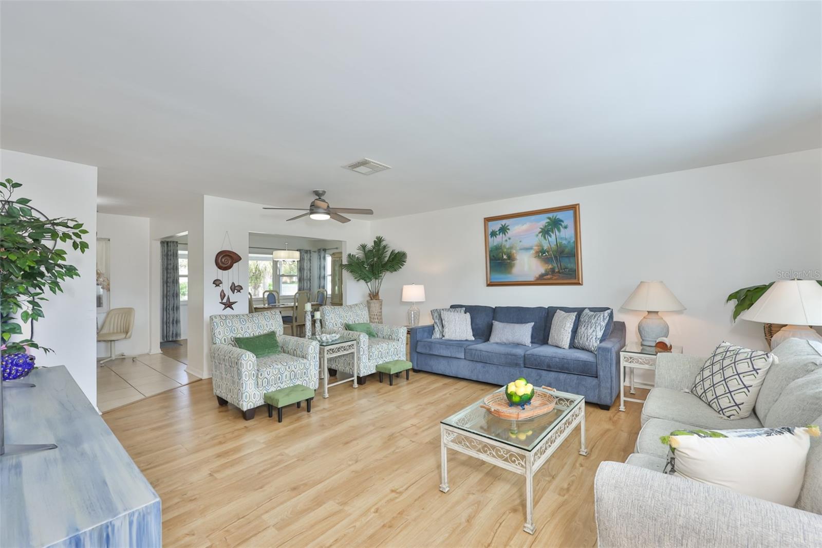 1222 W DEL WEBB BOULEVARD