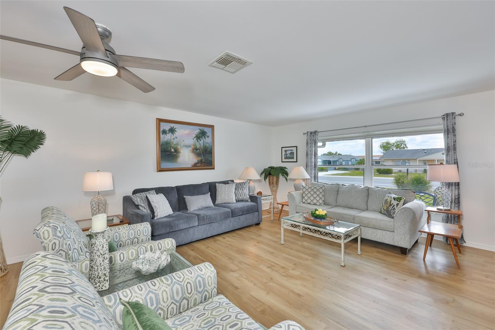 DEL WEBBS SUN CITY FLORIDA UN - Residential