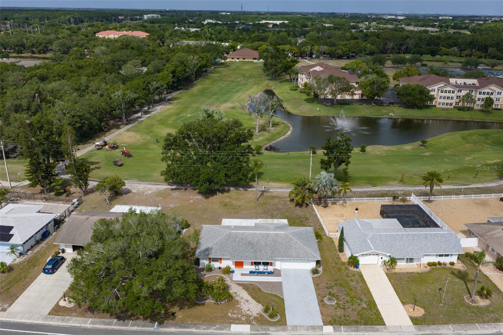 DEL WEBBS SUN CITY FLORIDA UN - Residential