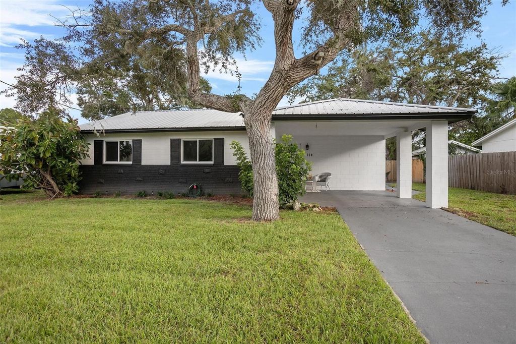Photo of 128 Orange Avenue, Edgewater, FL 32132 (MLS # V4945226)