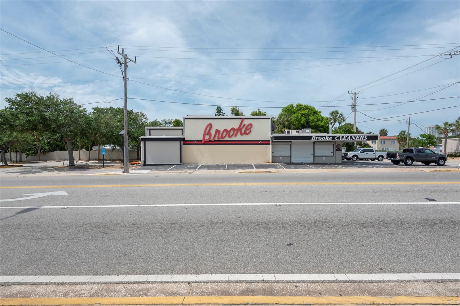 133 MAIN STREET E