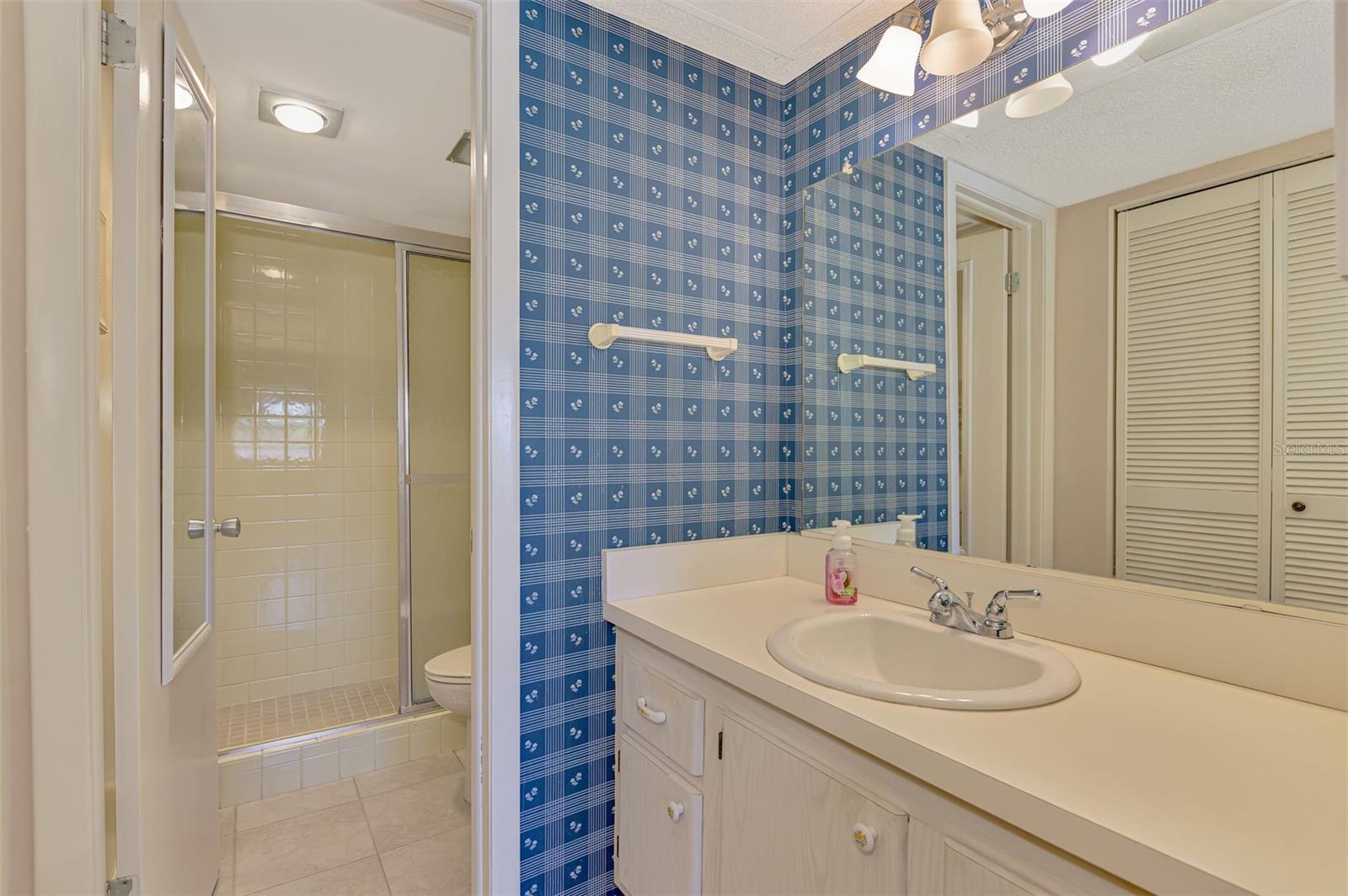 RIVERHOUSE - Residential