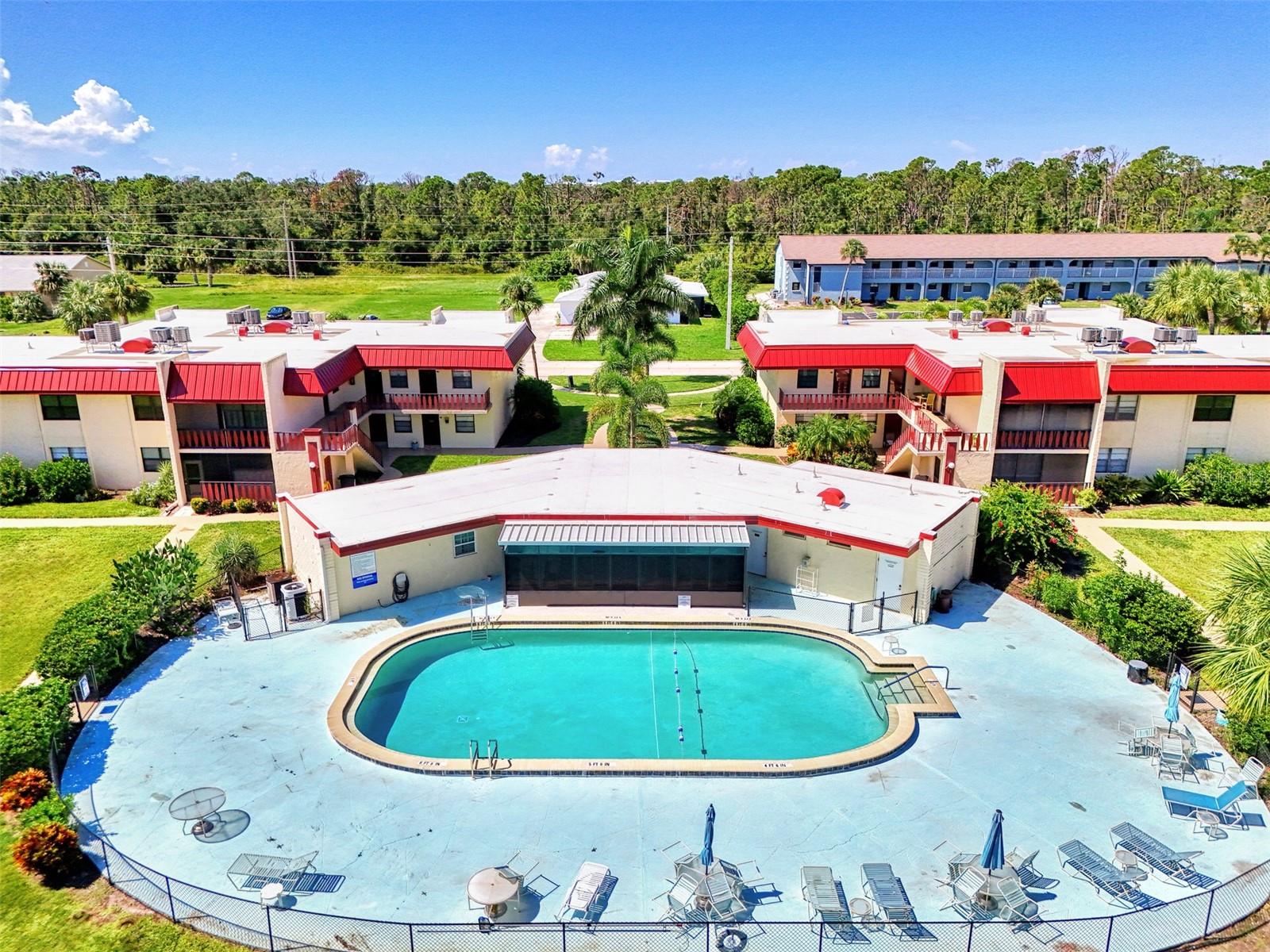 RIVERHOUSE - Residential