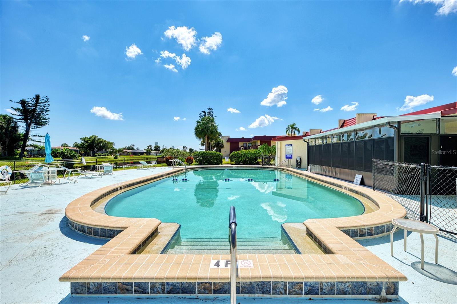 RIVERHOUSE - Residential