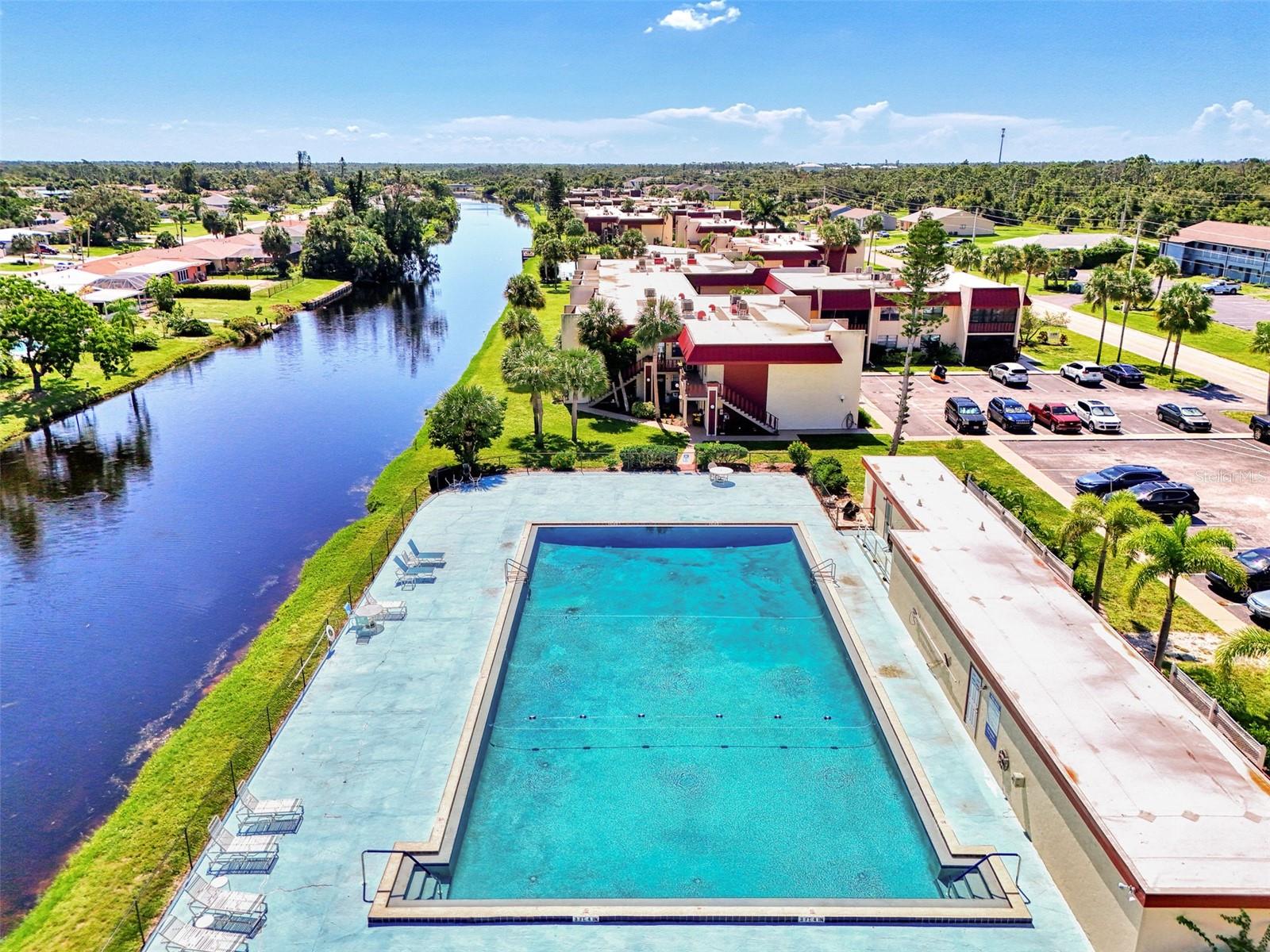 RIVERHOUSE - Residential