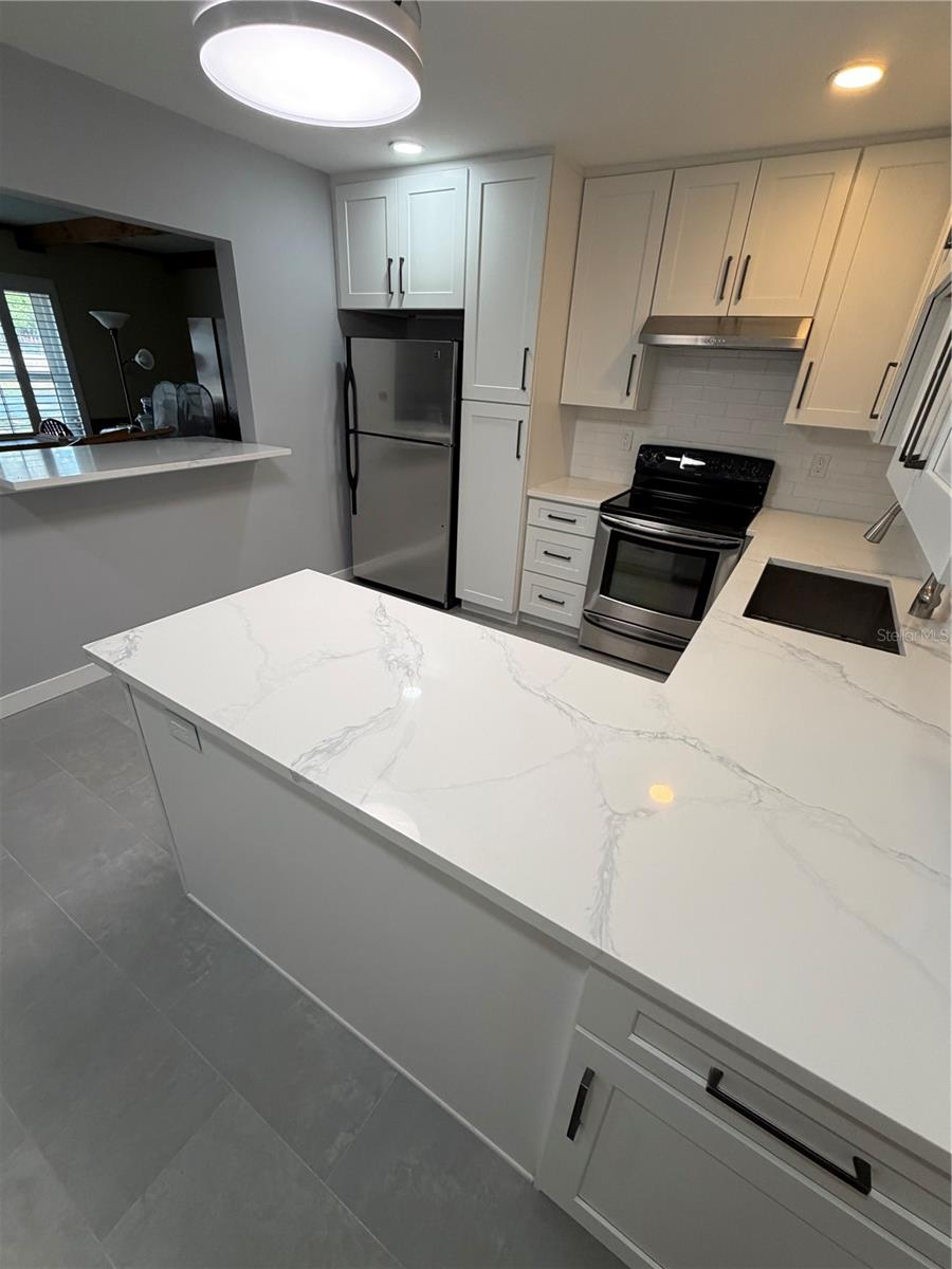 SKY CREST UNIT 5 - Residential