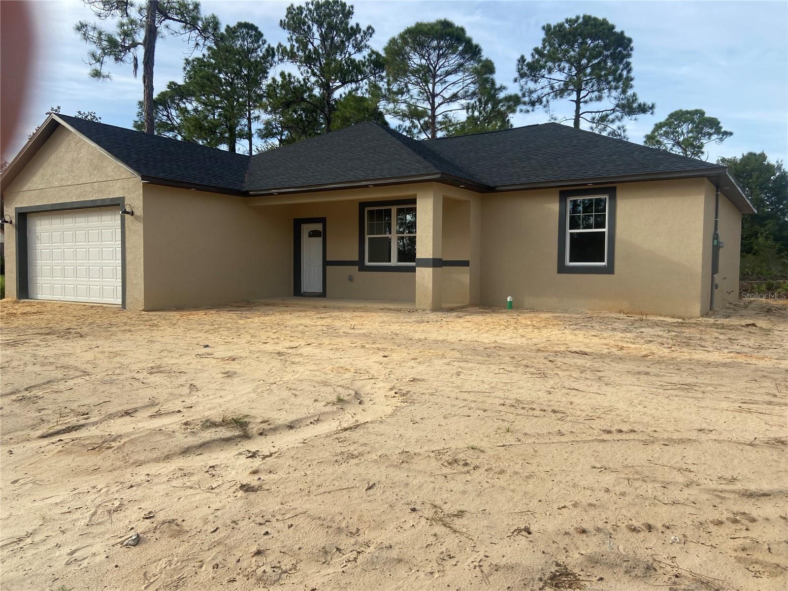 SEBRING COUNTRY ESTATE/SEB HILLS AREA - Residential