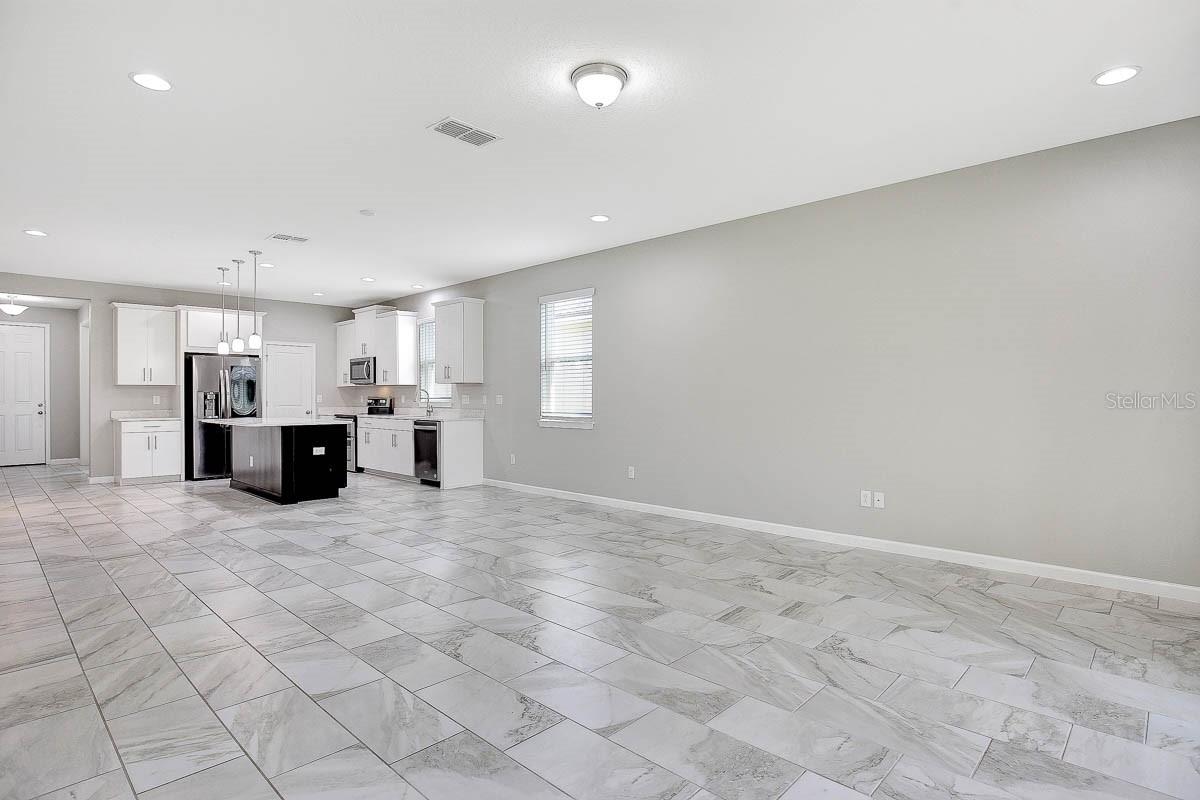 BOYETTE PARK PHASES 1A/1B/1D LOT 174 - Residential Lease