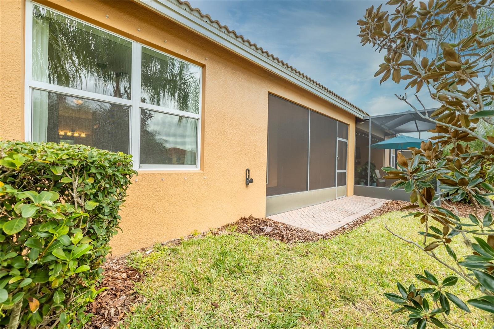 VALENCIA LAKES TR N - Residential