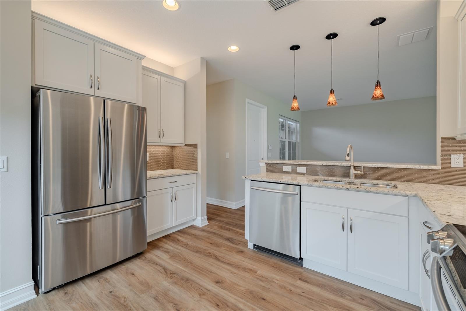 VALENCIA LAKES TR N - Residential