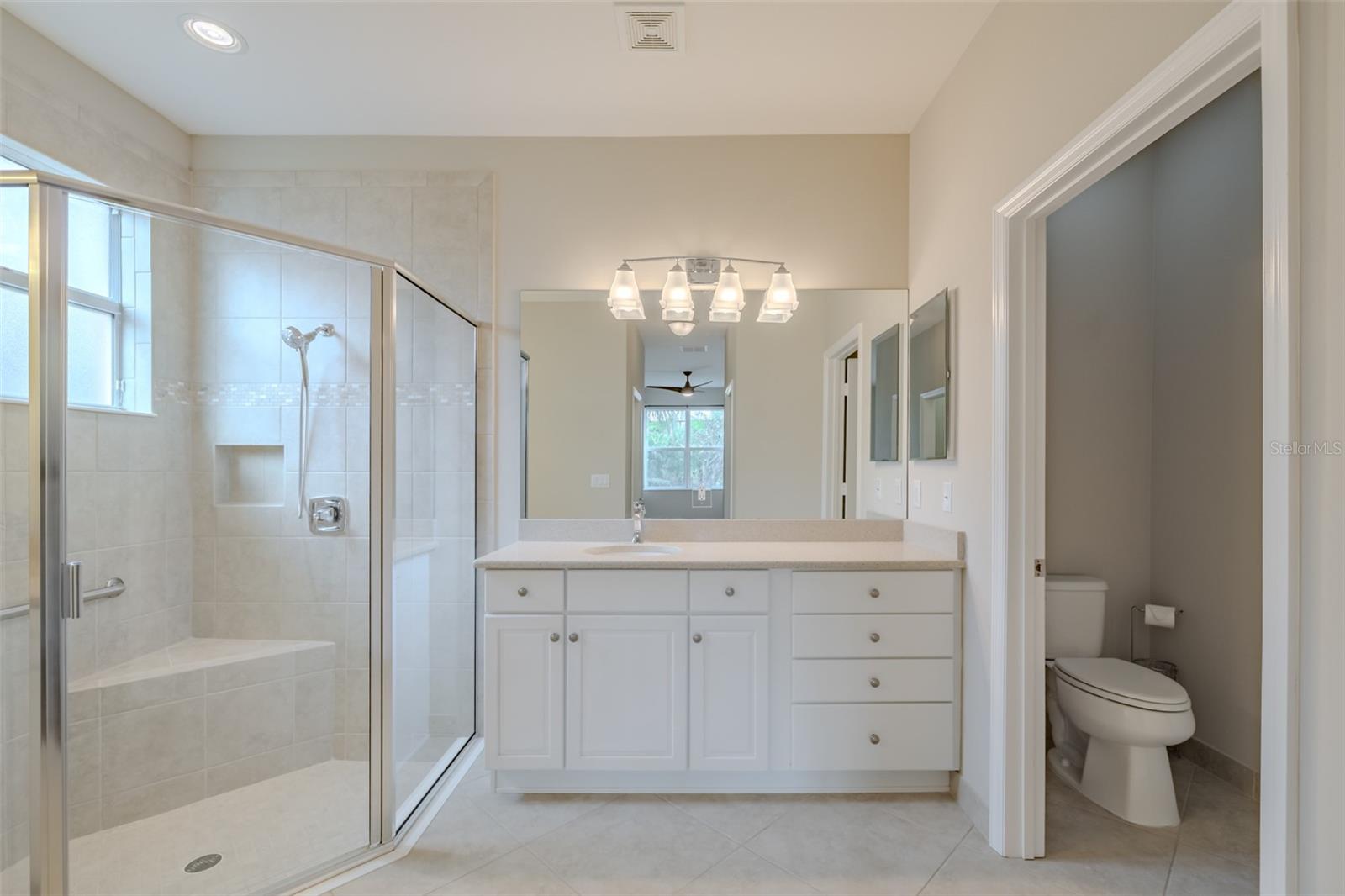 VALENCIA LAKES TR N - Residential