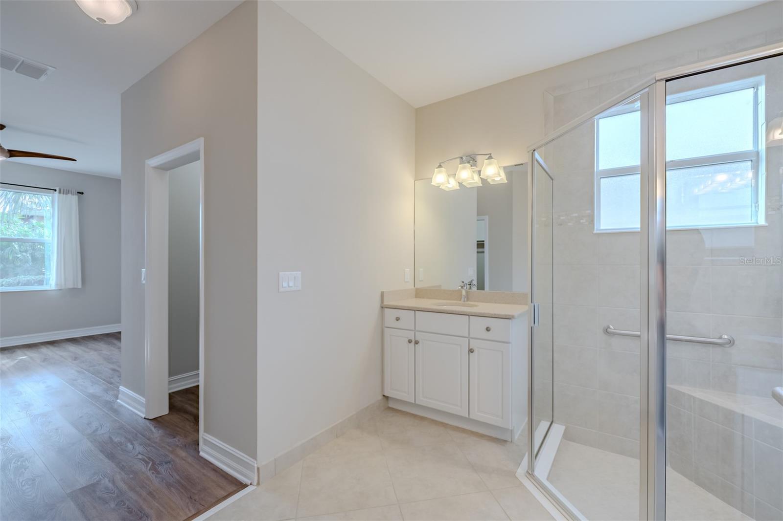 VALENCIA LAKES TR N - Residential