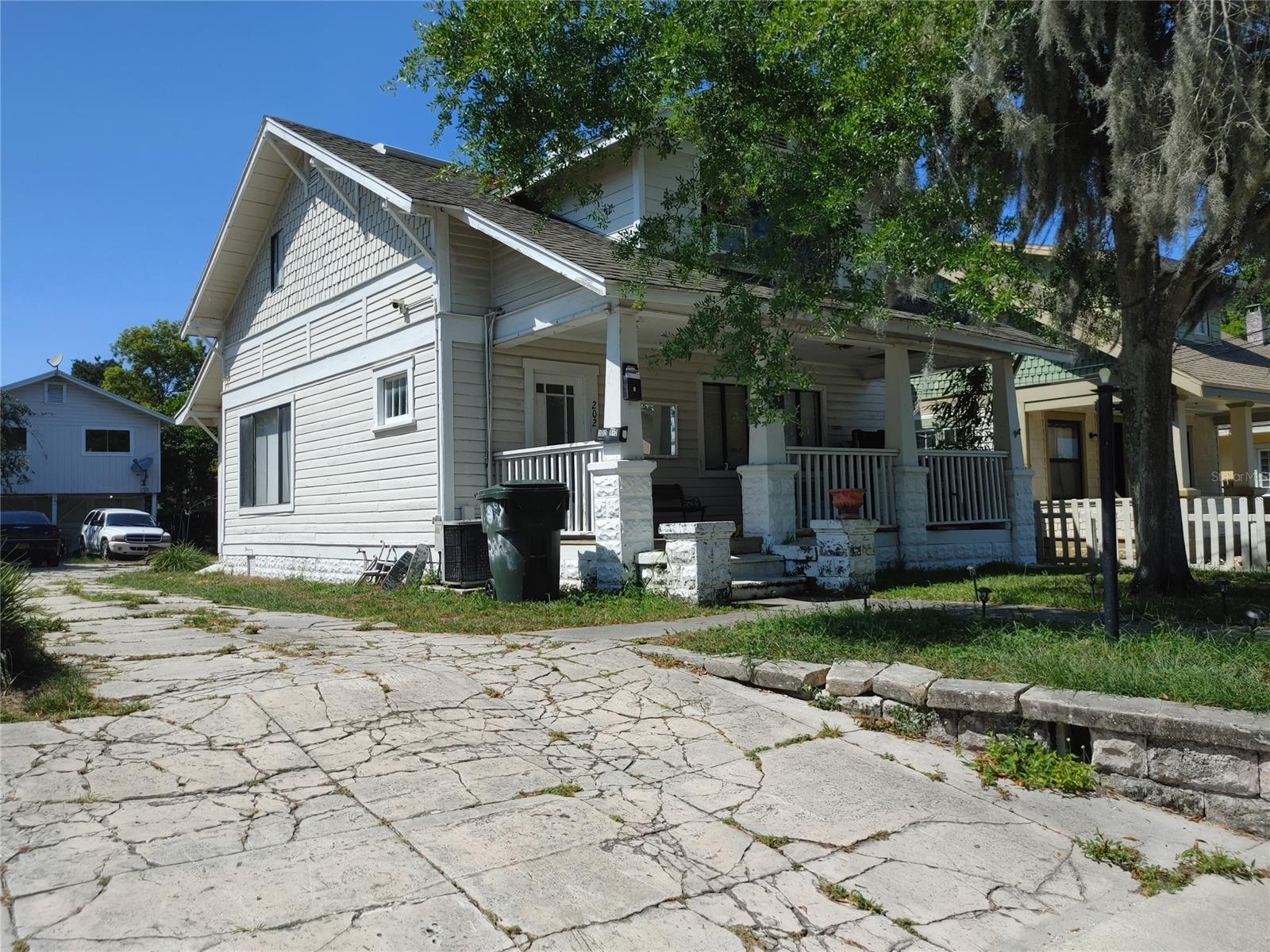 Coleman Ella E Daytona - Residential Income