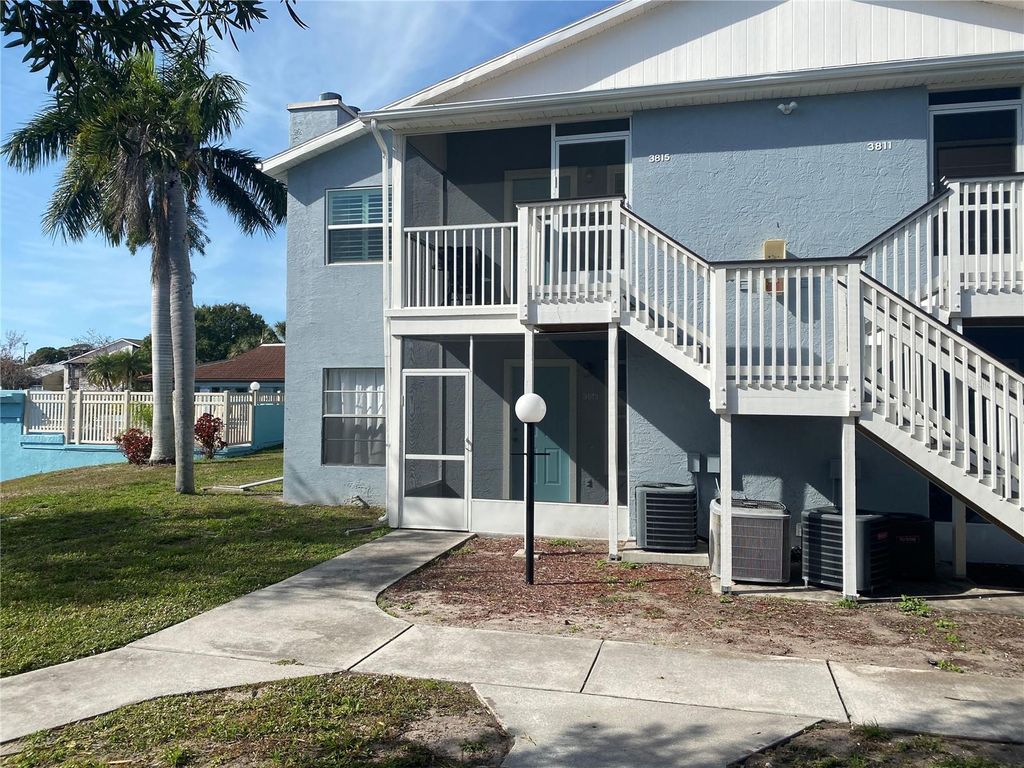Photo of 3813 59th Avenue W #3813, Bradenton, FL 34210 (MLS # A4691843)
