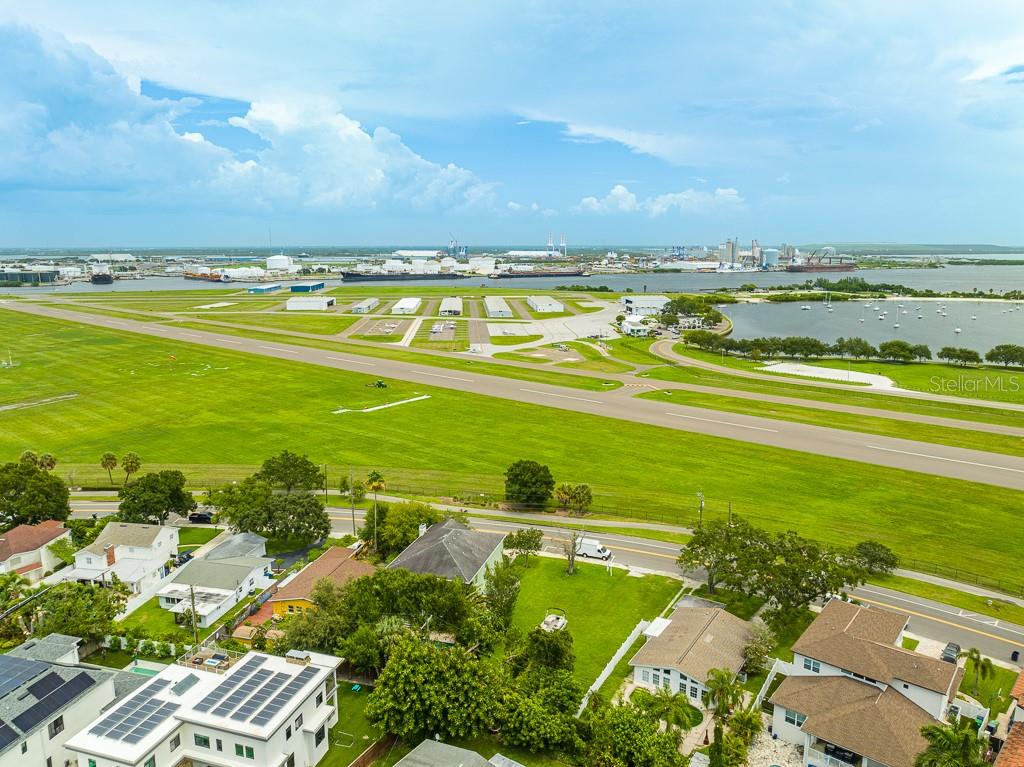 BYARS THOMPSON ADD DAVIS - Land