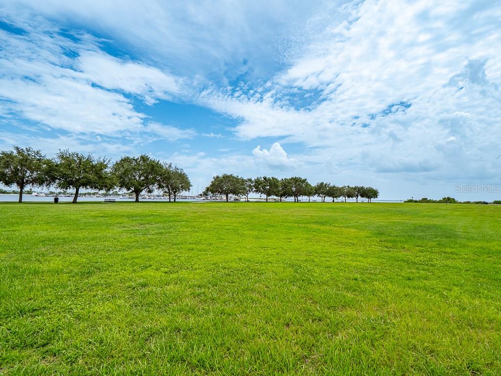 BYARS THOMPSON ADD DAVIS - Land