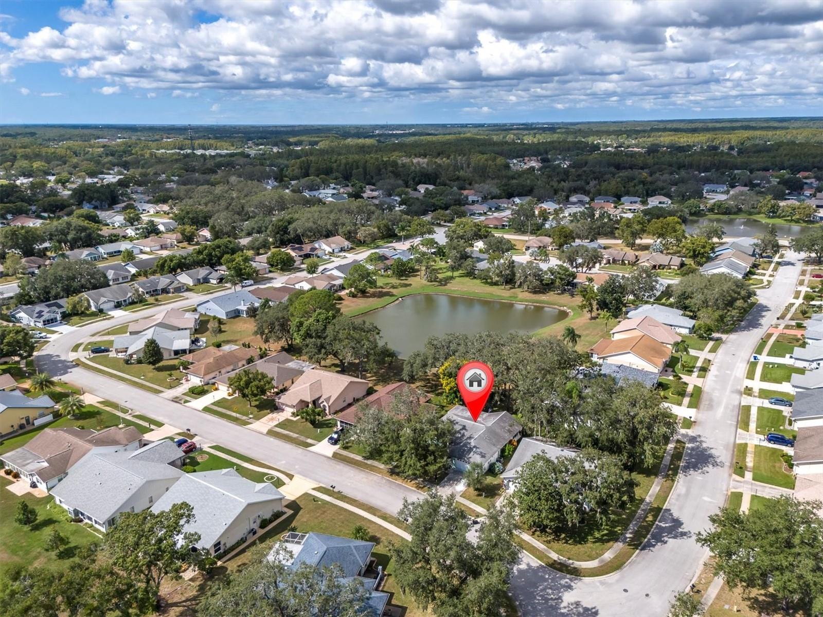 HERITAGE LAKE - Residential