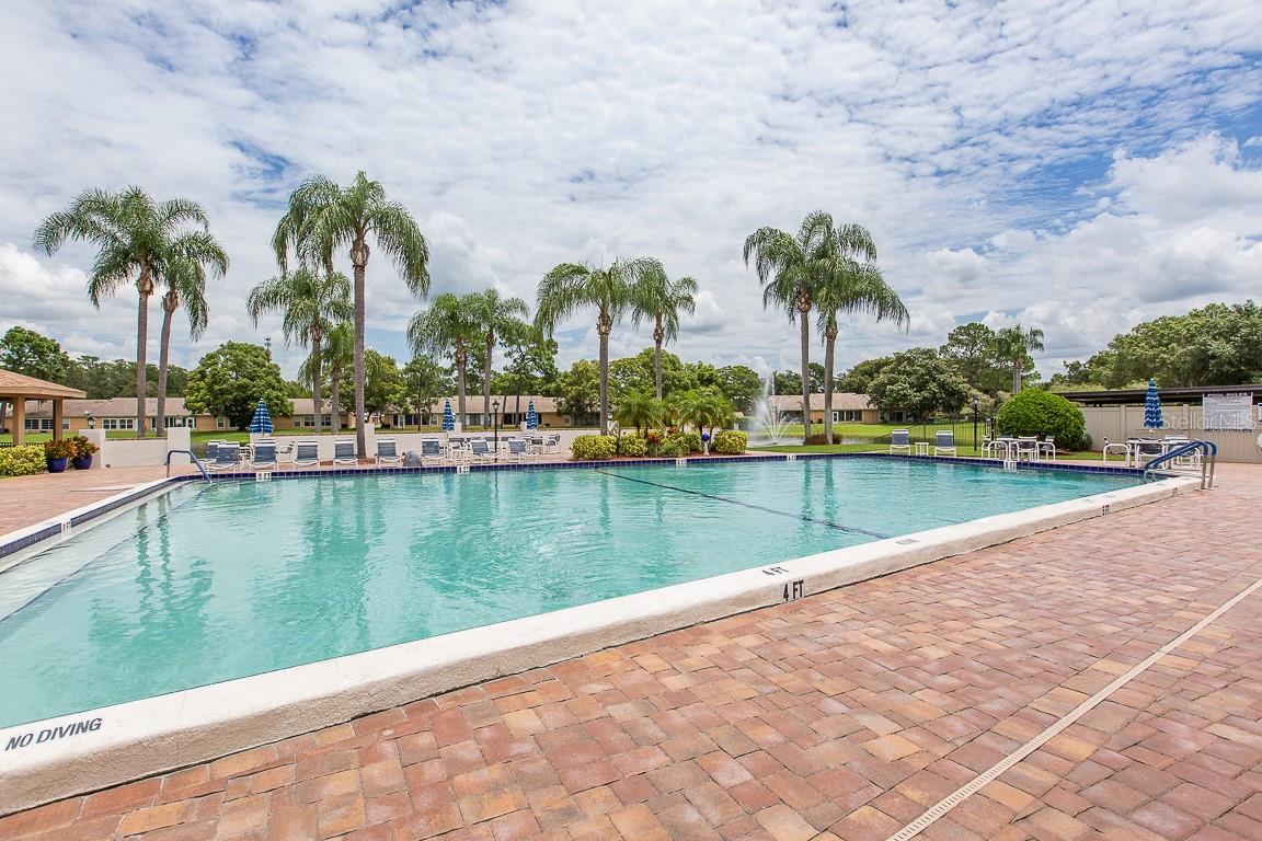 HERITAGE LAKE - Residential