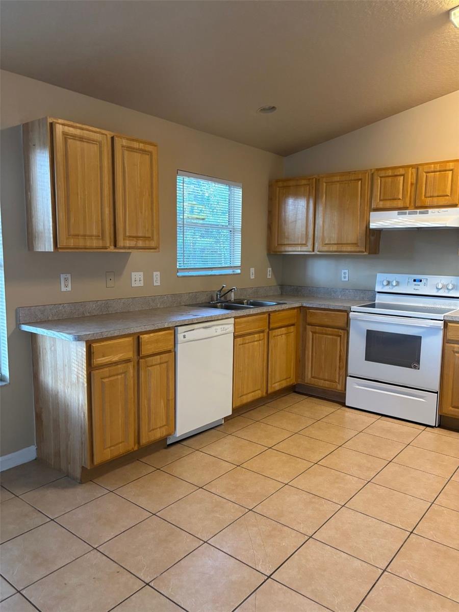 INDIAN TRAILS - Residential Income