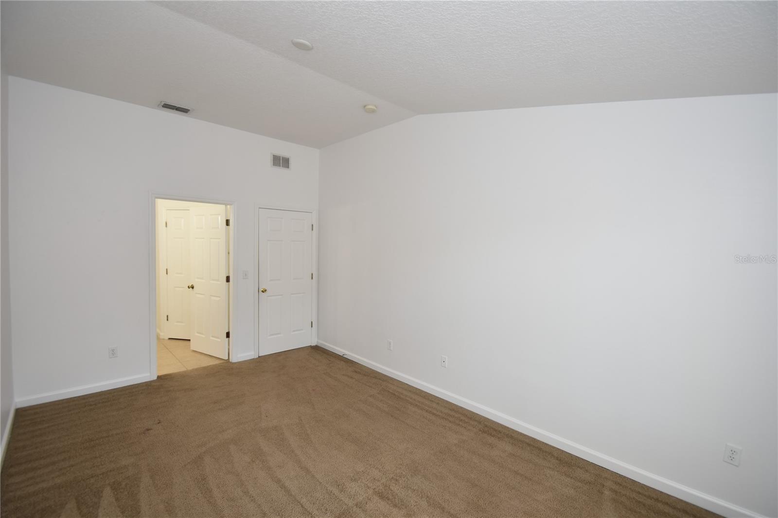 INDIAN TRAILS - Residential Income