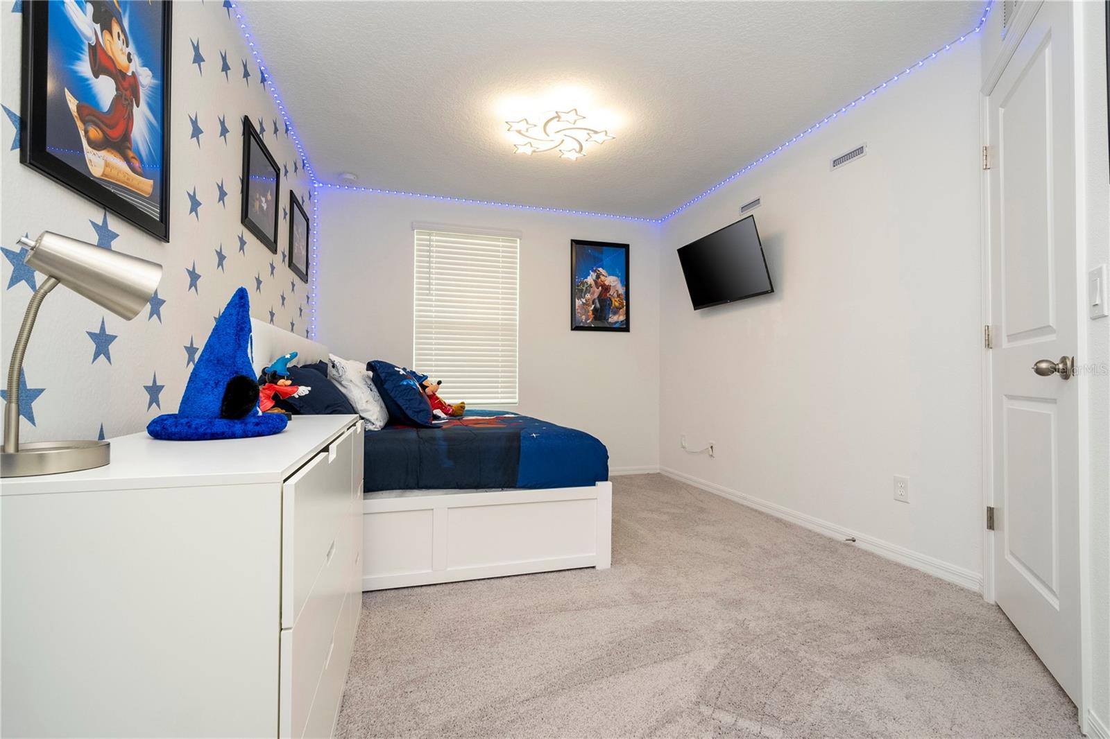 FESTIVAL PH 5 - Residential