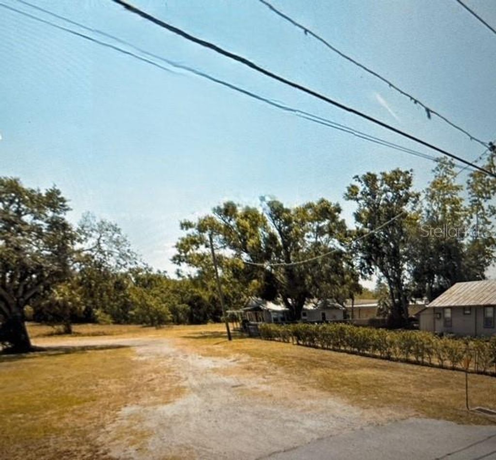 Photo of 1510 S Alexander Street, Plant City, FL 33563 (MLS # TB8468476)