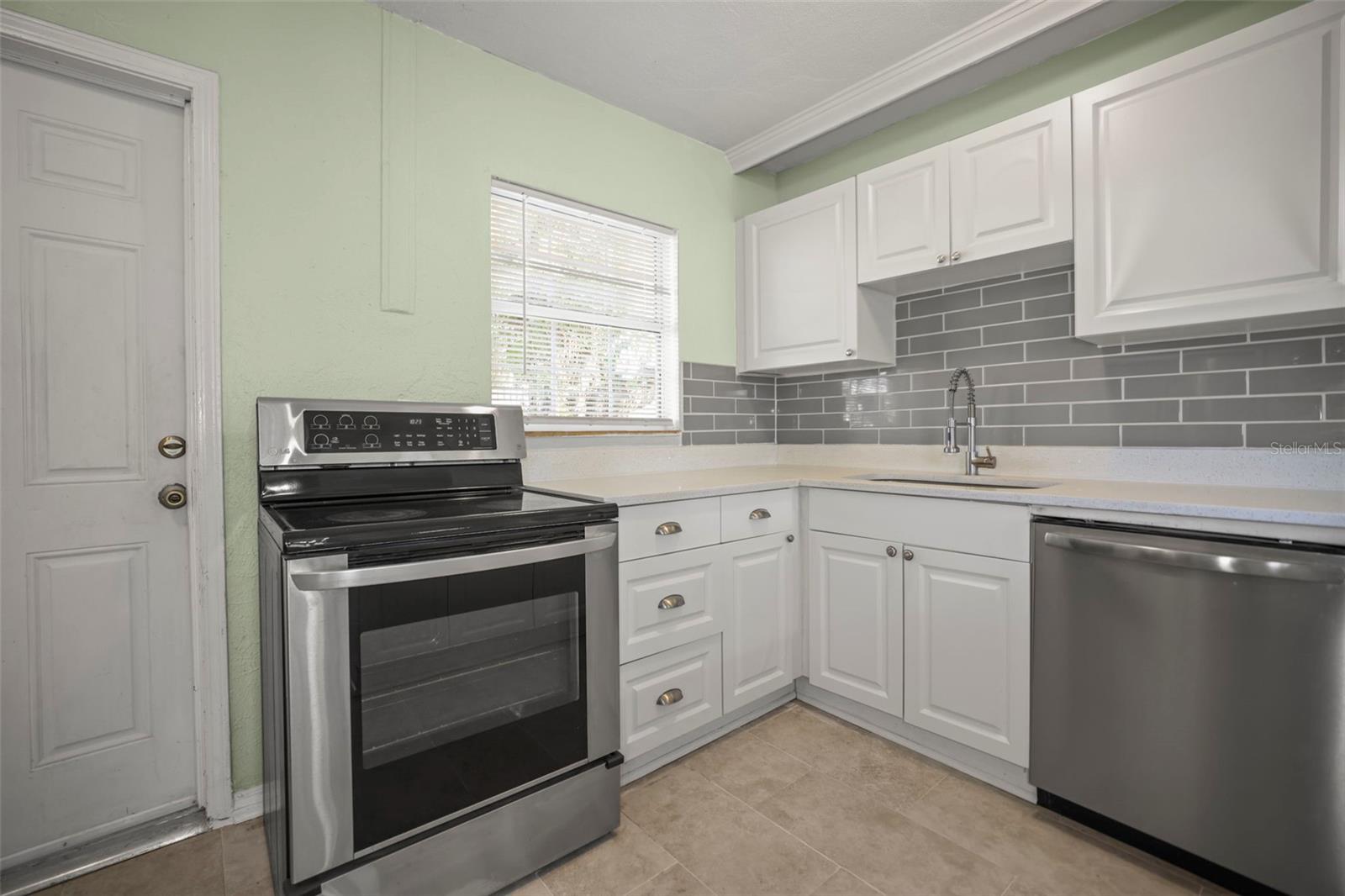 VIRGINIA HEIGHTS - Residential Lease