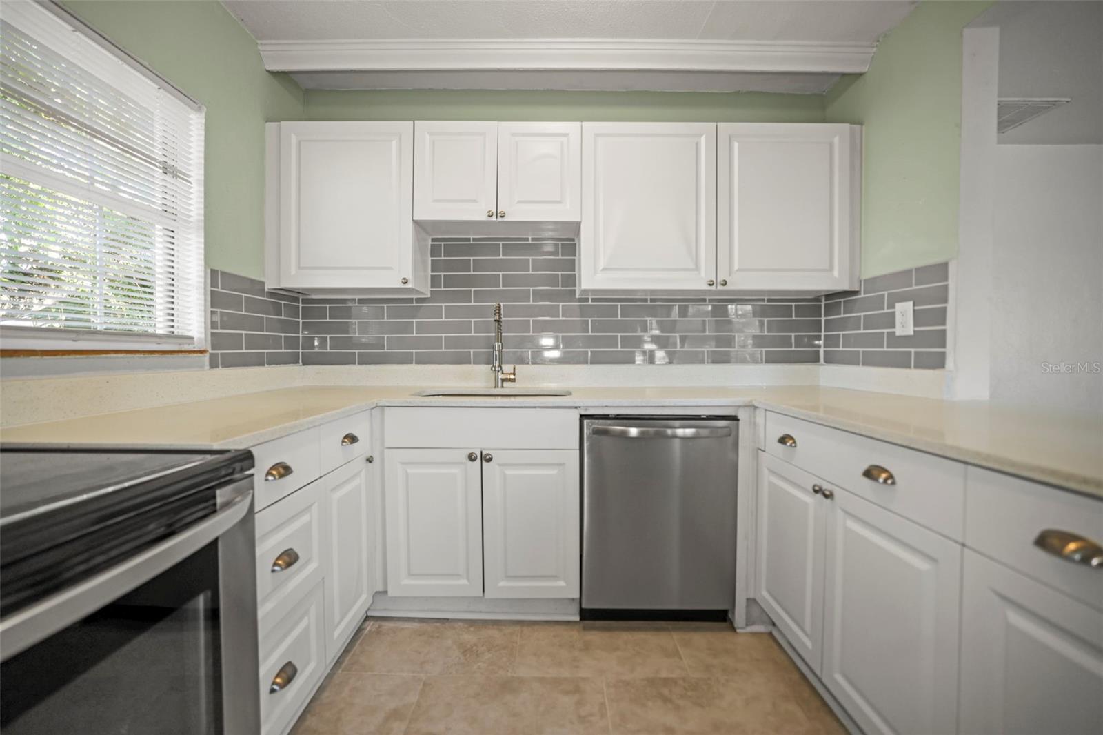 VIRGINIA HEIGHTS - Residential Lease