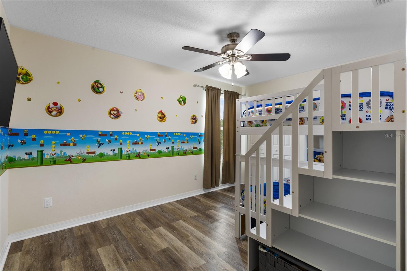 CAMPBELL COVE - Residential Lease