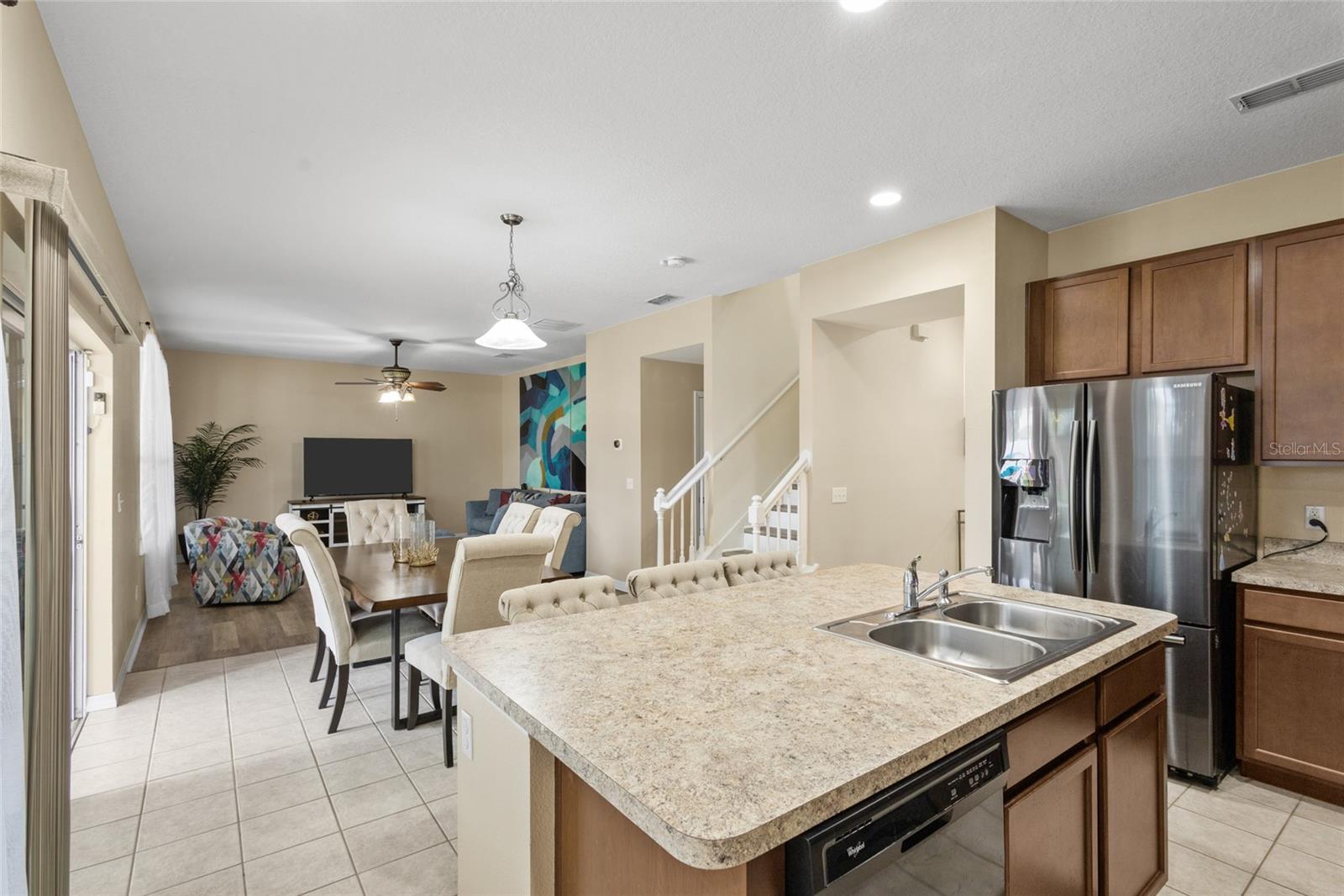 CAMPBELL COVE - Residential Lease