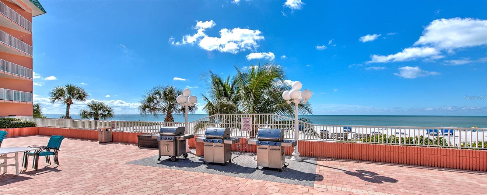 18400 GULF BOULEVARD 1109