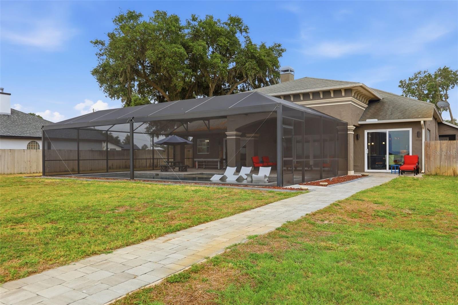 SHIRLEY SHORES - Residential