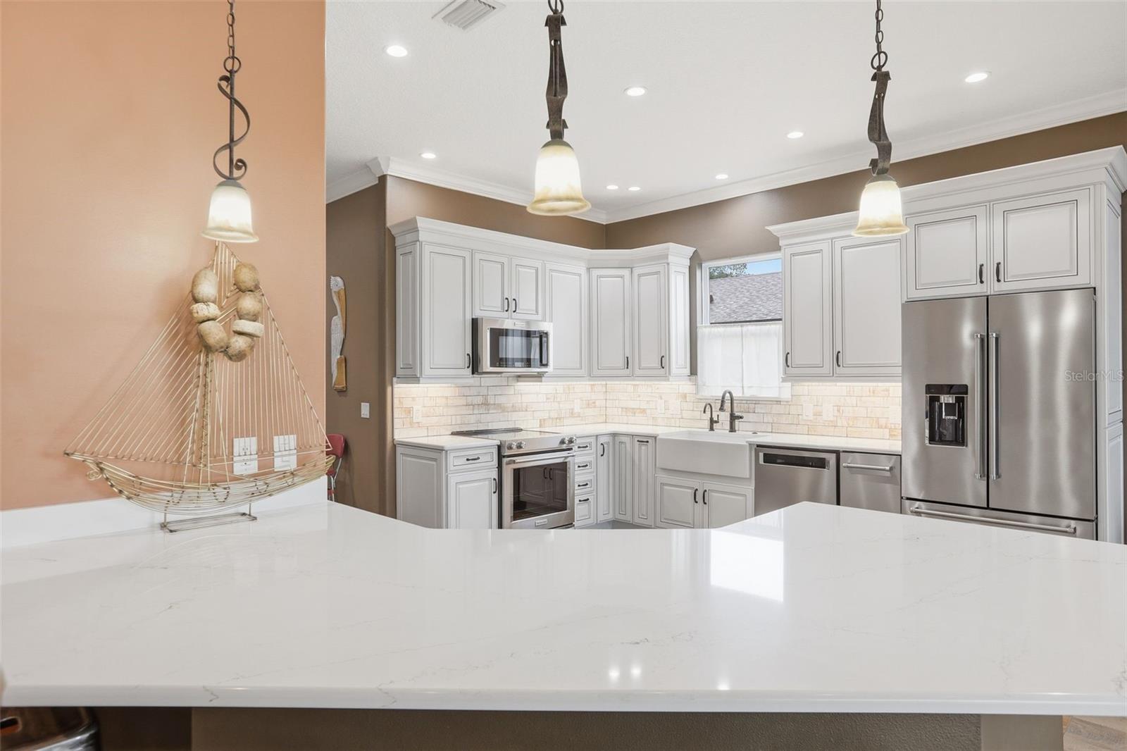 SHIRLEY SHORES - Residential